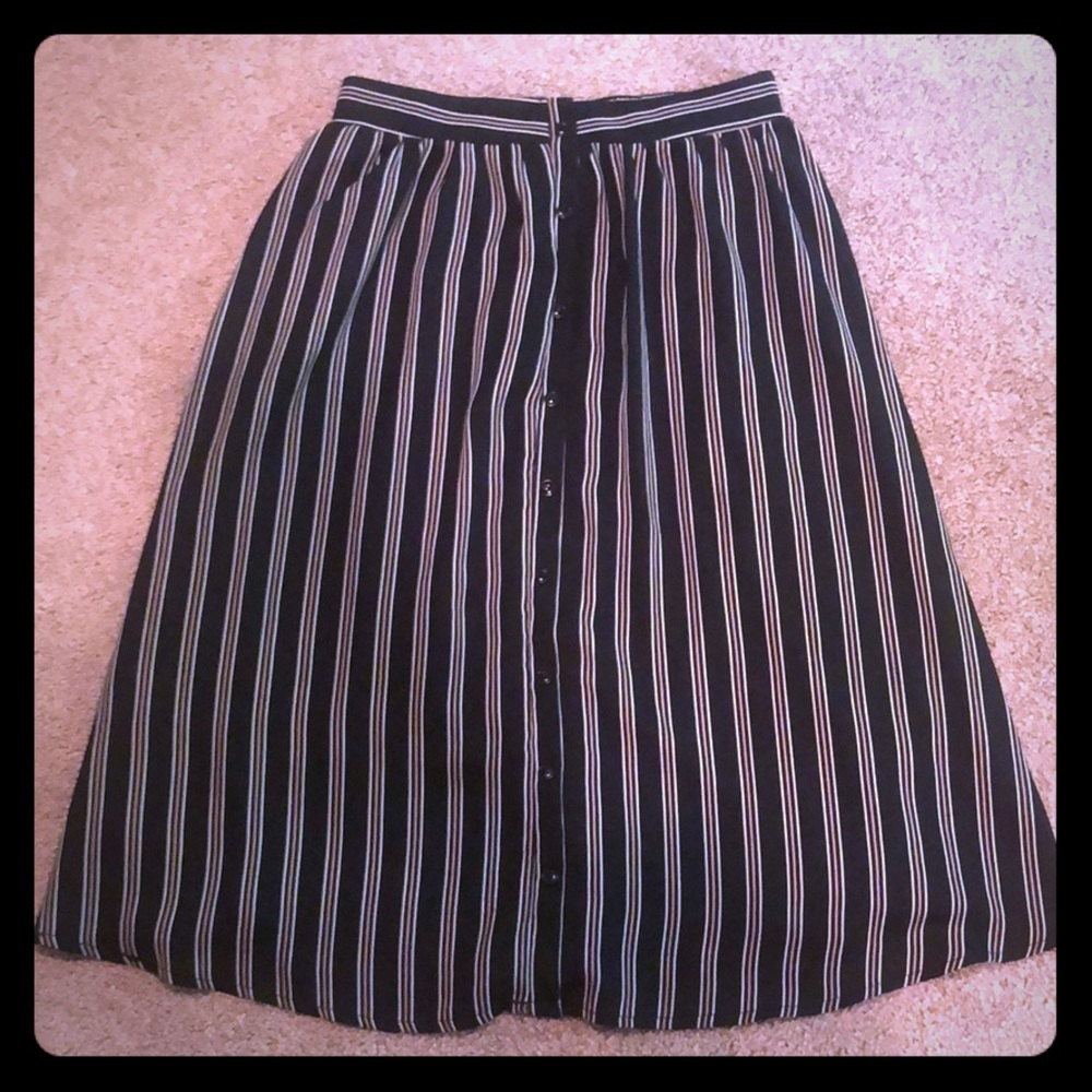 Women’s/Jr’s Charlotte Russe Striped Skirt Small